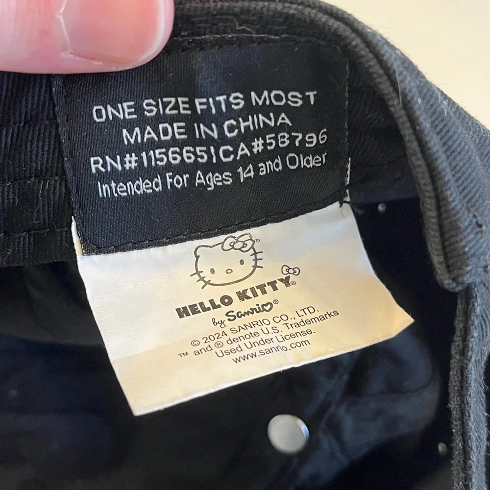 Hello Kitty Black Cap